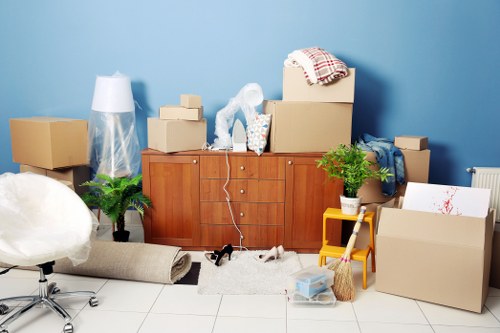 Local moving team handling access challenges in Nunhead
