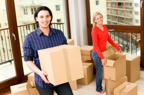 Commercial moving truck support in South London